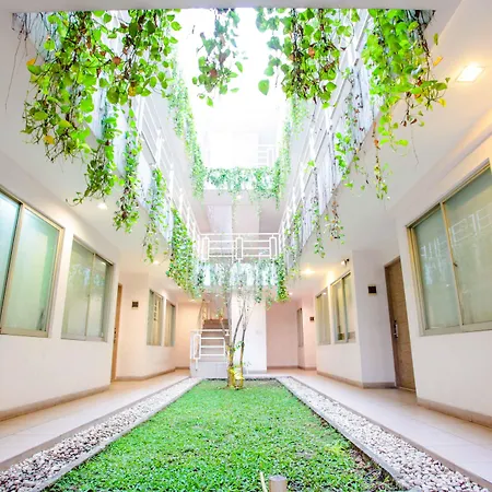 Legreen Suite Pejompongan-3